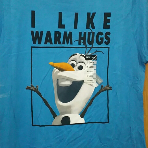 Hot Topic Tops - 💙Disney Frozen Olaf Shirt💙